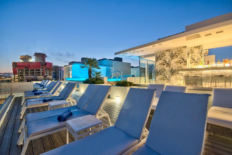 ヴァレンティーナ　テラス